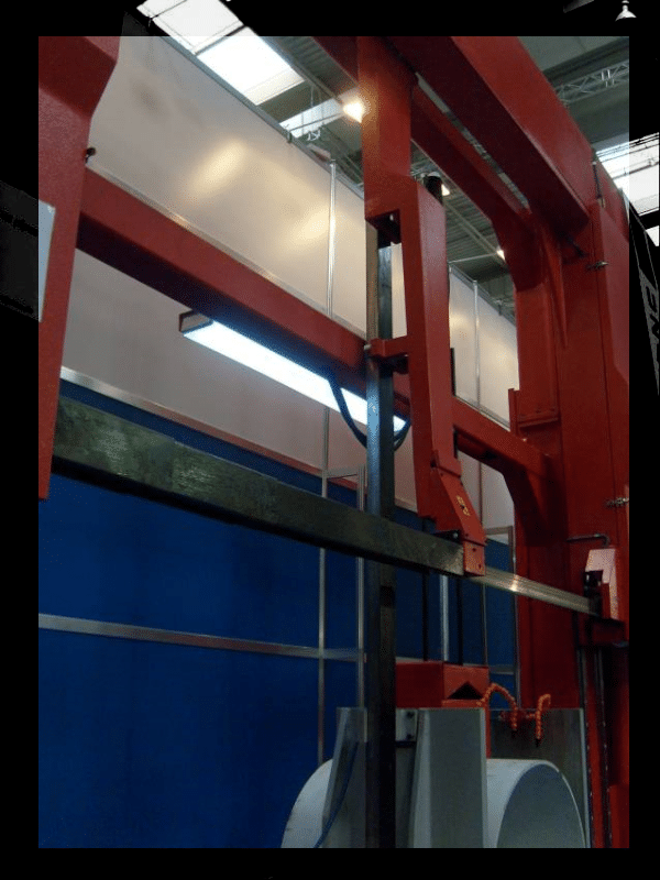 Halbautomatische Metallbandsäge UMSY 2000, zwei-Säulen-geführt, 90° Schnitt